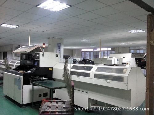 P3高清LED幕墙屏价格、批发与现货选购指南 游泳馆幕墙材料全解析